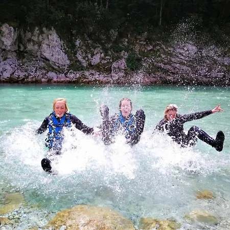 Socaland Apartmaji Soča