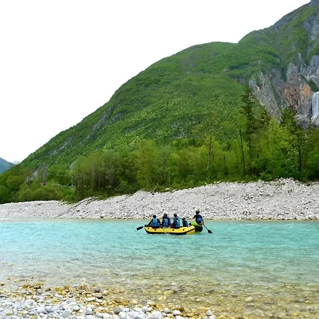 Socaland Apartmaji Apartamento *