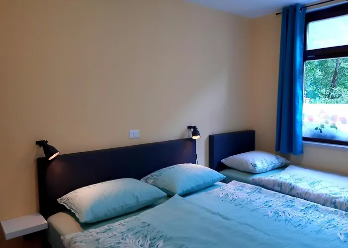 Socaland Apartmaji *